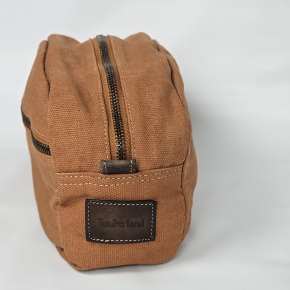 Timberland Men's Core Canvas Travel Toiletry Bag, Bronze/Dark Brown, EUC - Picture 3 of 10
